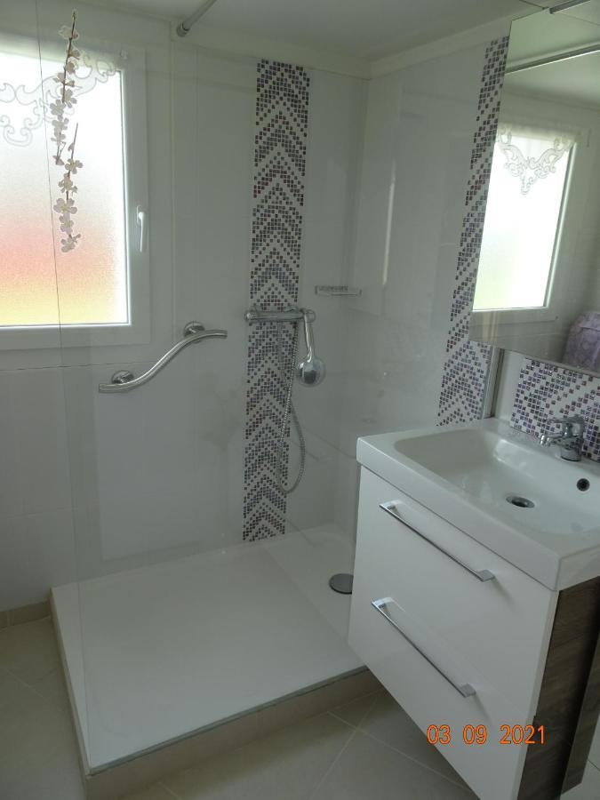 Ty Mamm Goz Apartment Paimpol Bagian luar foto
